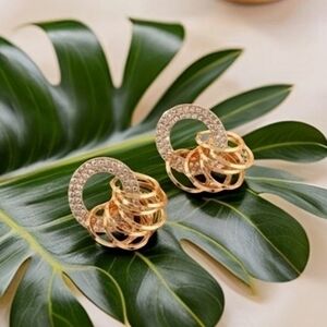 ANTHROPOLOGIE RING RHINESTONE ZIRCONIA EARRINGS